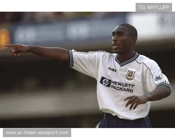 坎贝尔：阿森纳若想夺冠需团结一致的信念；弗兰克的热刺不错，坎贝尔转会阿森纳